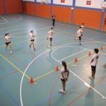 A EDUCAÇÃO FÍSICA USA PROCEDIMENTOS VALIDADOS PARA FACILITAR O ENSINO E DESENVOLVIMENTO DE COMPETÊNCIAS PARA UMA VIDA SAUDÁVEL